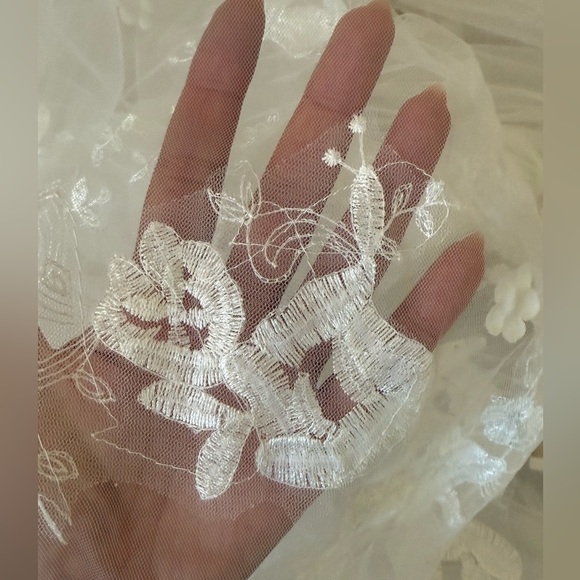 Mai Hammad Bridal Cathedral Vail - Picture 5 of 6